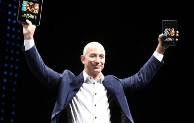 jeff bezos with the kindle