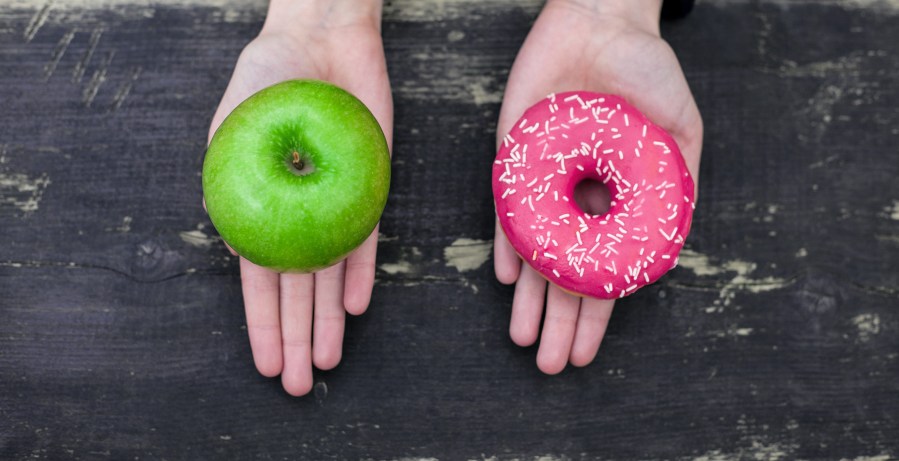 apple versus donut choices